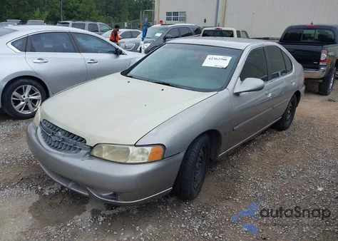 2001 Nissan Altima Gxe from USA, damaged, VIN 1N4DL01D21C112900